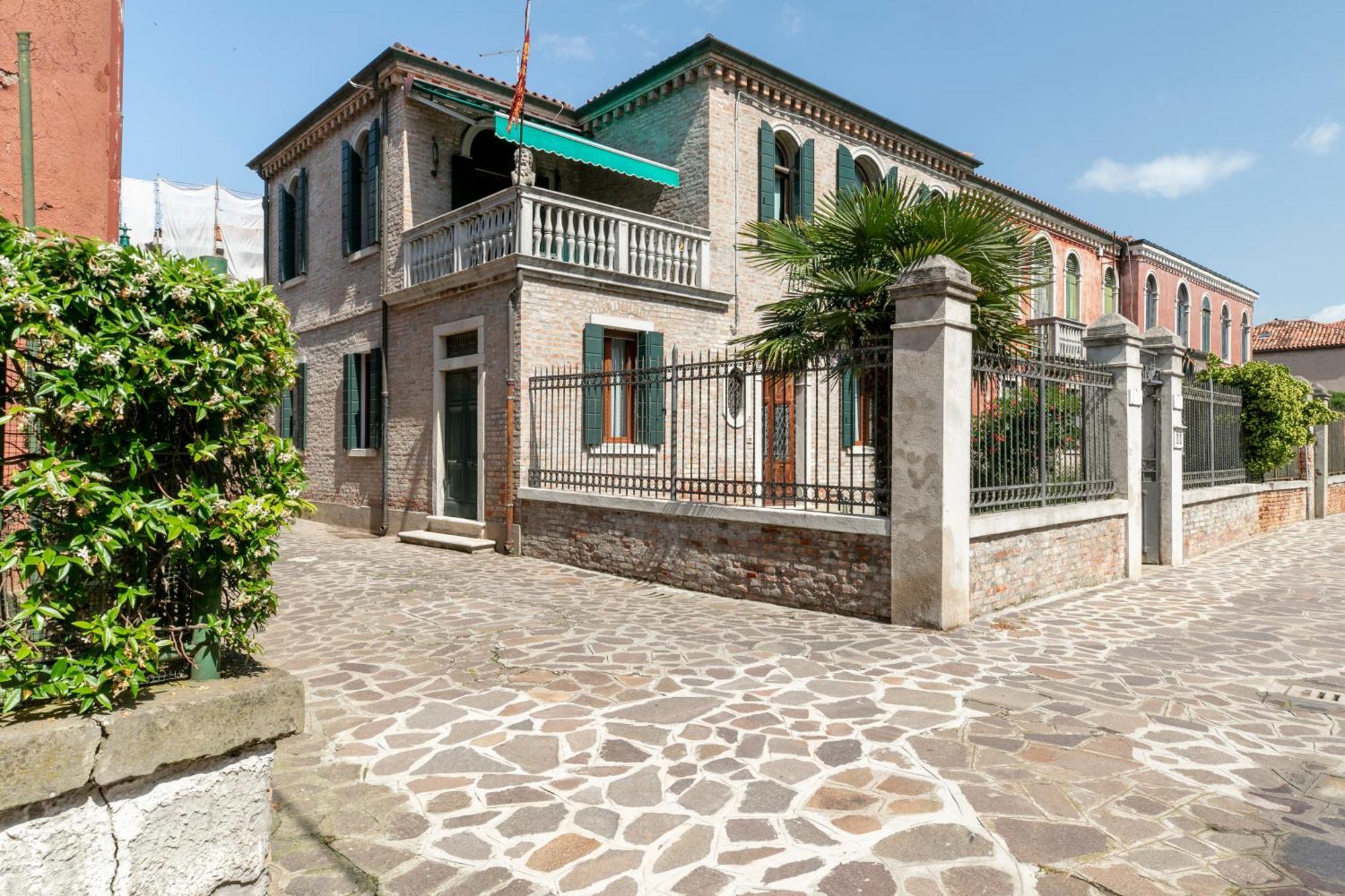 Ca' Bernardo Apartment Мурано Екстериор снимка