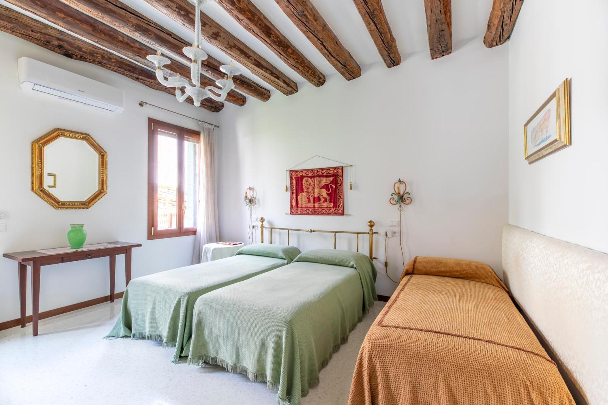 Ca' Bernardo Apartment Мурано Екстериор снимка