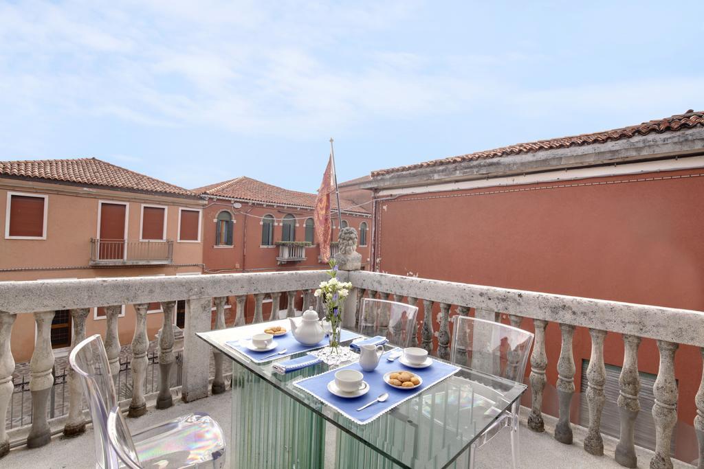 Ca' Bernardo Apartment Мурано Екстериор снимка
