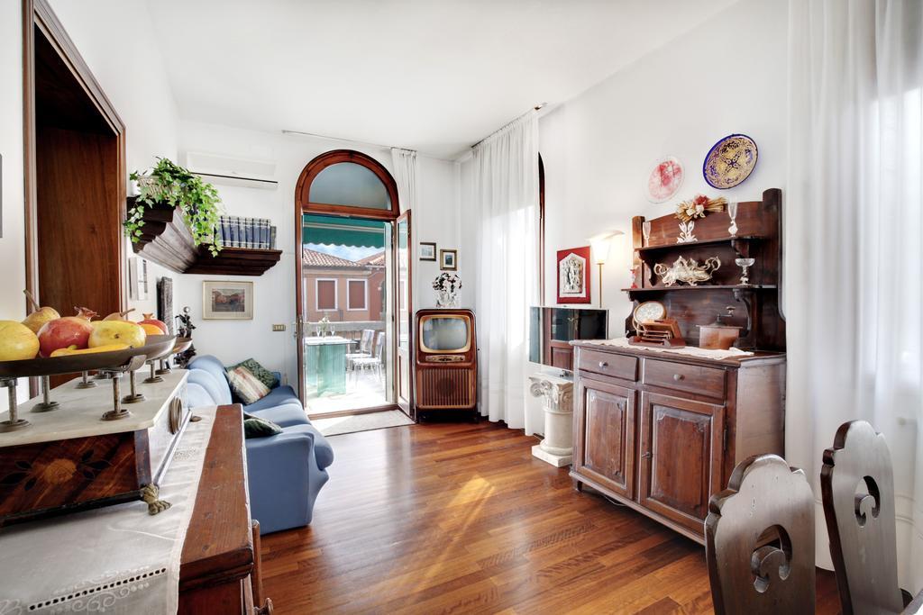Ca' Bernardo Apartment Мурано Екстериор снимка