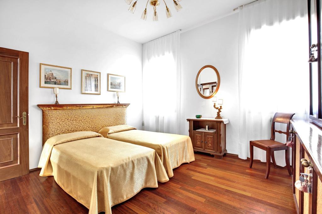 Ca' Bernardo Apartment Мурано Екстериор снимка