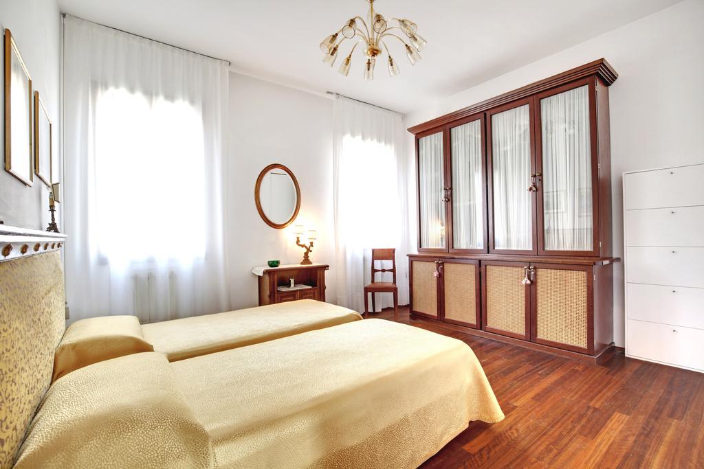 Ca' Bernardo Apartment Мурано Екстериор снимка